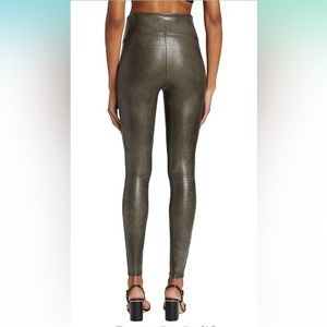 Spanx Faux Leather Croc Shine Legging Darkened Olive